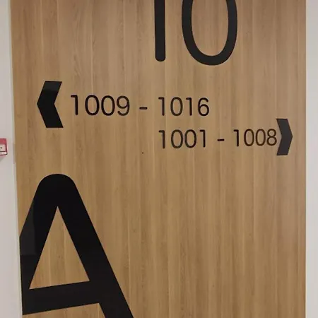 Planet-a1012 Apartmán