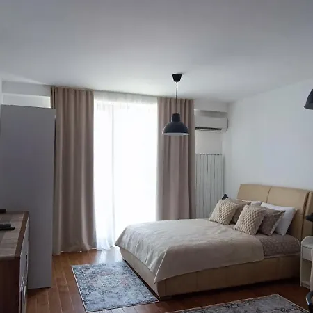 Planet-a1012 Apartman *